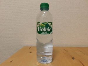 Volvic　ボルビック　並行輸入品　ミネラルウォーター