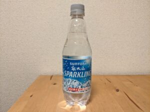 炭酸水　sparklingwater　奥大山　サントリー　Suntory