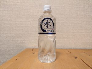 秩父市　ミネラルウォーター　大容量ボトル
