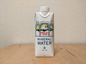 富士ミネラルウォーター　富士吉田市　紙パック　mineralwater