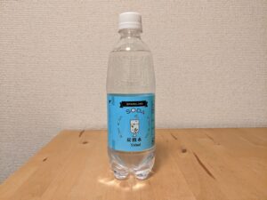 炭酸水　sparklingwater　ペットボトル