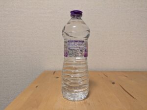 ミネラルウォーター イタリア クールマイヨール 硬水 ペットボトル ラベル 裏