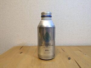 アルミ缶　400mボトル入り　伊藤園　ミネラルウォーター