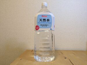 カクヤスオリジナル　天然水　岐阜県海津市産ミネラルウォーター