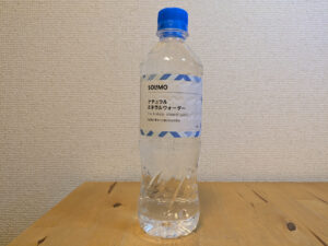 アマゾン SOLIMO オリジナルミネラルウォーター ラベル正面