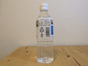 サカイタチ ミネラルウォーター 採水地は群馬県利根郡みなかみ町 成分説明欄