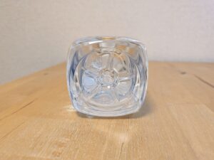 あなたのからだに近い水　海洋深層水　伊東市赤沢沖にて取水　ペットボトル底部分