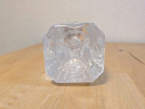 シリカナノコロイド水　Si-era　霧島市産ミネラルウォーター　ペットボトル底部分