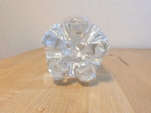 ジャスティス　JUSTICE　クラブソーダ　天然水使用炭酸水　ペットボトル底部分　吉野工業所製