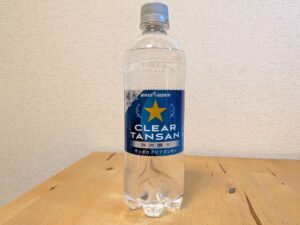 クリアタンサン　ポッカサッポロ　天然水由来純水使用　強炭酸水