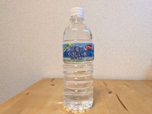 甲斐のやさしい水　おいしい天然水　笛吹市産ミネラルウォーター
