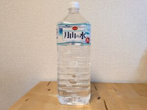 コープ　co-op　月山の水　鶴岡市産ミネラルウォーター
