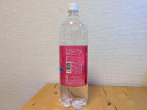 シリカ炭酸水　美容や、健康に。　天然水100％使用　シリカ72㎎　製品説明欄