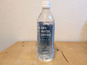 北海道のミネラルウォーター　SKY, WATER, CHITOSE