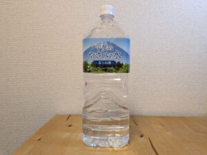 富士アクア株式会社　甲斐のやさしい水　～富士山麓～