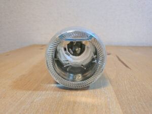 スパークリング泉水　うつのみや泉水　ビン入り炭酸水　ビンの底部分