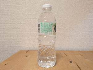 ピュアの森 自然の恵みが運ぶ水 板倉町産ミネラルウォーター 製品説明欄