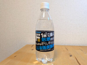 ドンキ史上最強炭酸水　情熱価格　富士吉田市産天然水使用