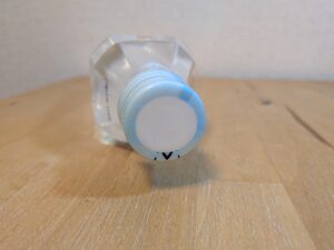 新潟県南魚沼の天然超軟水 プリンスホテル ミネラルウォーター ペットボトルキャップ