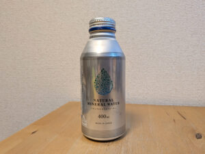 アルミ缶ボトル　伊藤園　NATURAL MINERAL WATER　杵築市産