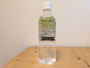 東京農業大学(農大)×山梨県北都留郡小菅村 多摩源流水 ラベル側面