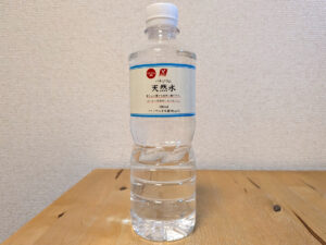 バローセレクト Valor select バナジウム天然水 ラベル正面