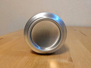 気持ちアガる水 THE DAY ザ デイ 缶入りミネラルウォーター 缶底部分・製造識別印字