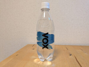 VOX 炭酸水 山梨県富士吉田市産天然水使用 ミネラルウォーター ラベル正面