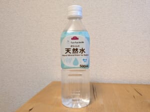 fun fun Smile トップバリュ 赤ちゃんの天然水 山梨県山梨市産ミネラルウォーター イオン ラベル正面