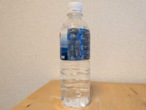 Beisia Premium ベイシアプレミアム 富士バナジウム天然水 ミネラルウォーター ラベル側面